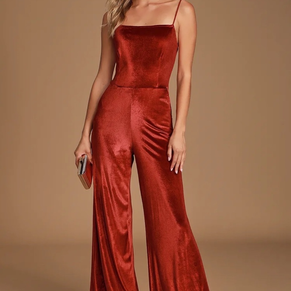 Lulu's Jumpsuit Women's XS Red Hopeful Heart Velvet Backless Wide Leg NWT